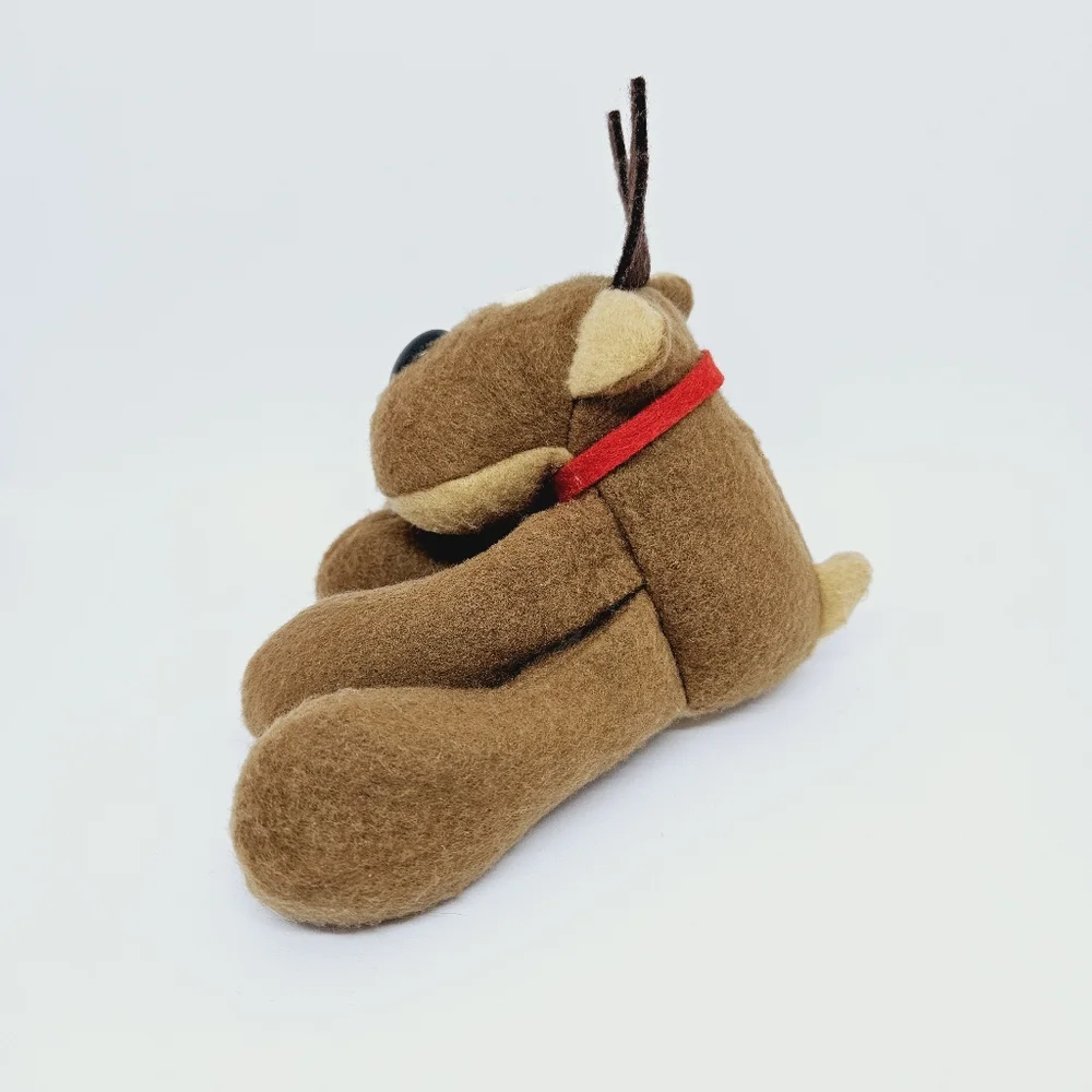 Hallmark - Vintage Rodney Reindeer Bean Bag Plush - 1979 - Picture 3 of 12